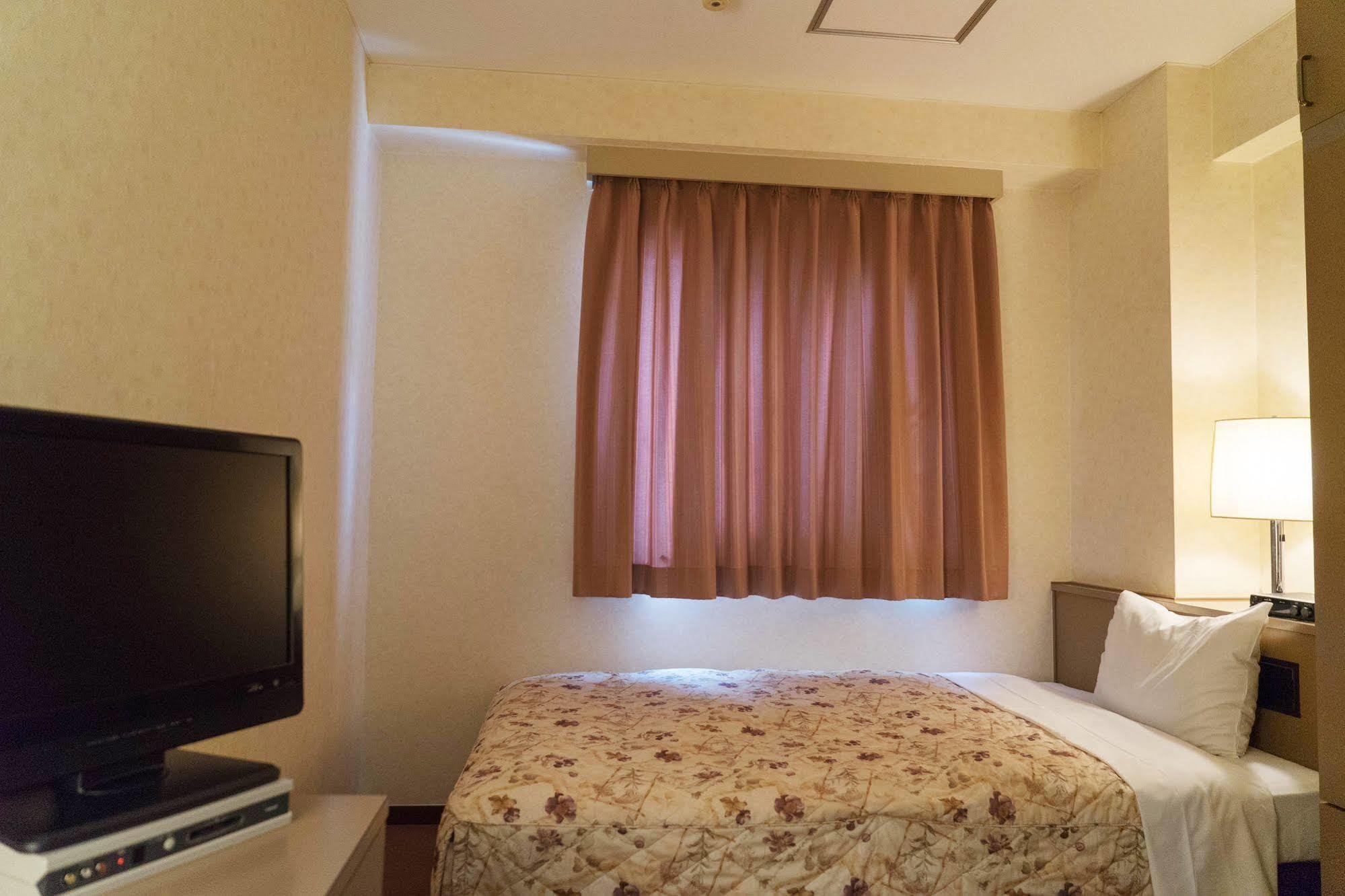 Sankei City Hotel Chiba Exterior photo